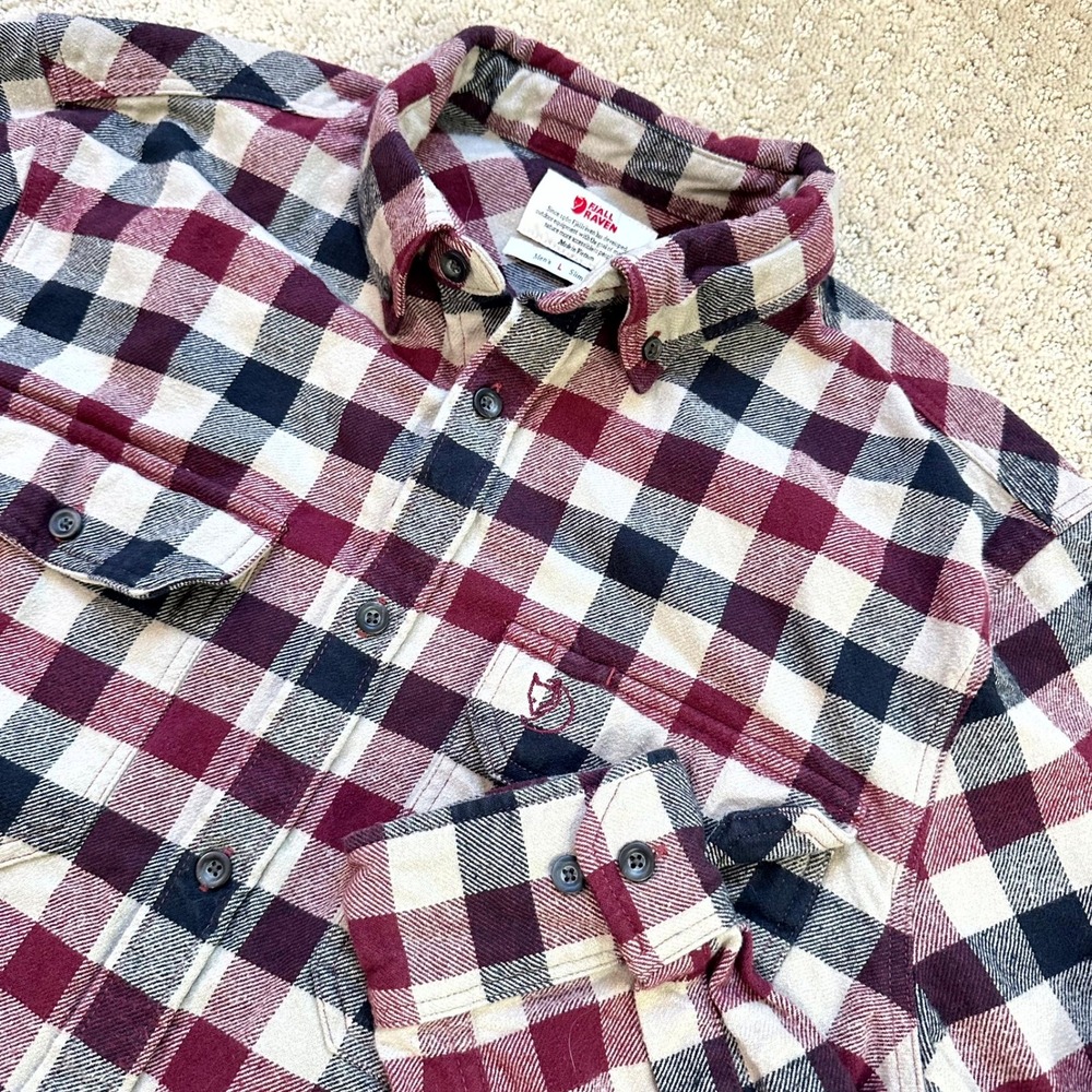 Fjallraven Skog Shirt Men's Large Red Plaid Check Slim Fit Cotton Hiking Outdor